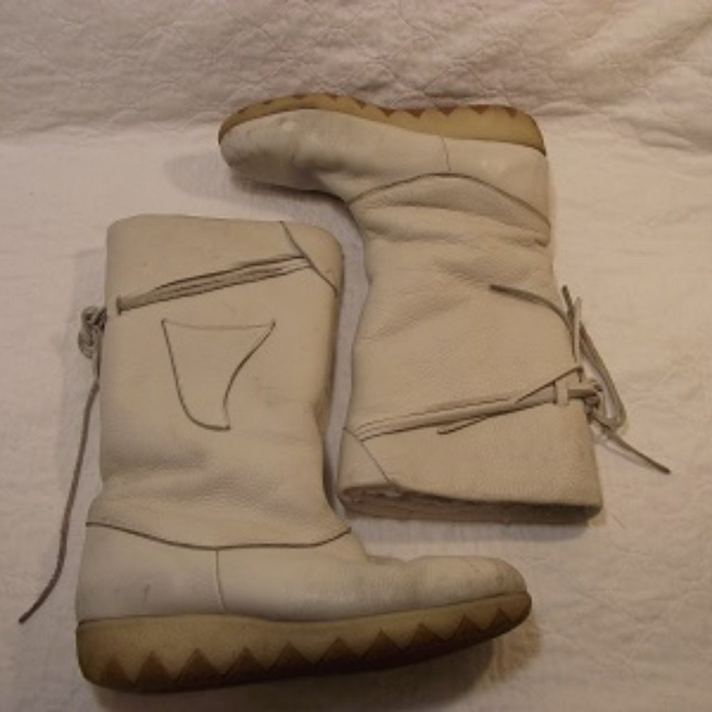 CHEROKEE Winter Boot, Womens, Sz: 10, Cream